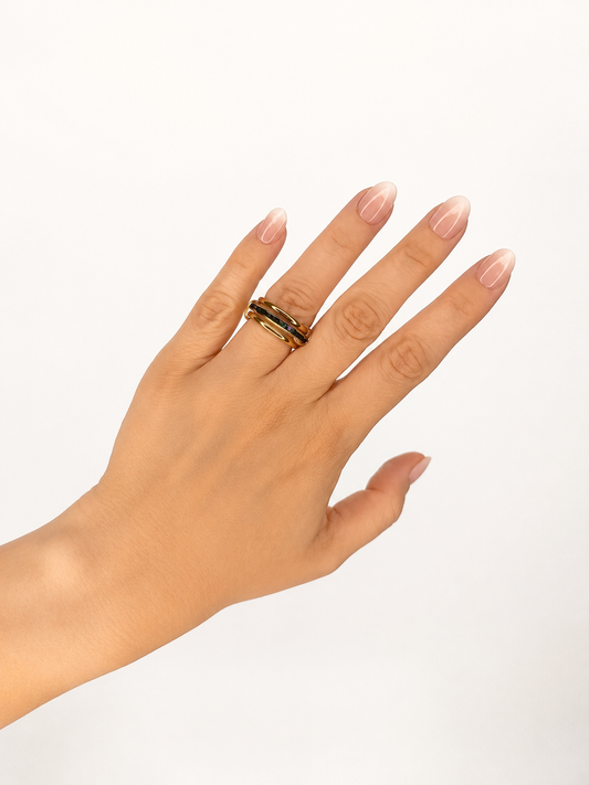 Eternita Ring