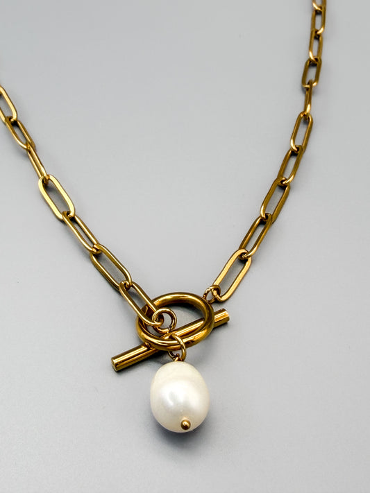 GIOIOSA Decisa Necklace