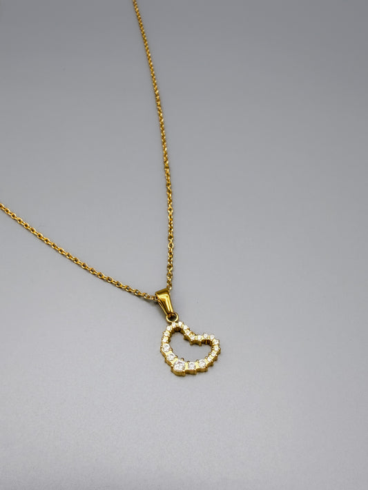 AMANTEA Cuore Necklace