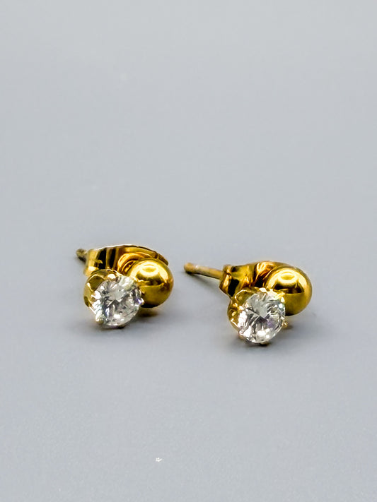 AMANTEA Classico Studs