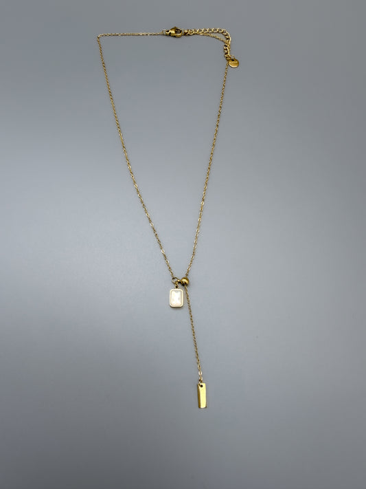 AMANTEA Vita Necklace