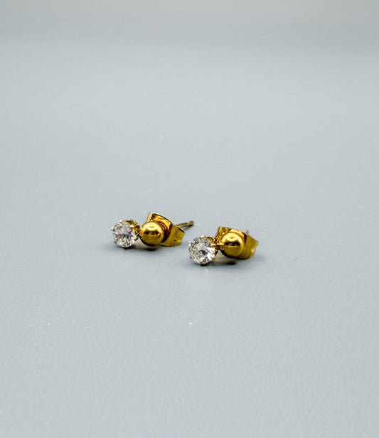 AMANTEA  Classico Studs