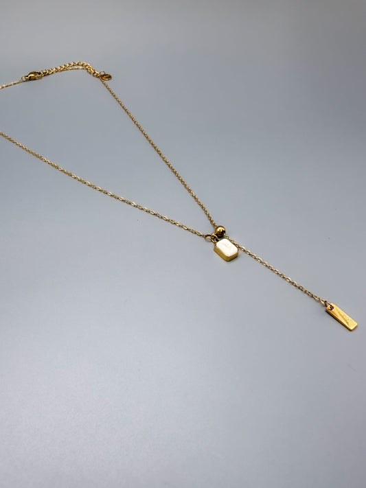 AMANTEA Vita Necklace