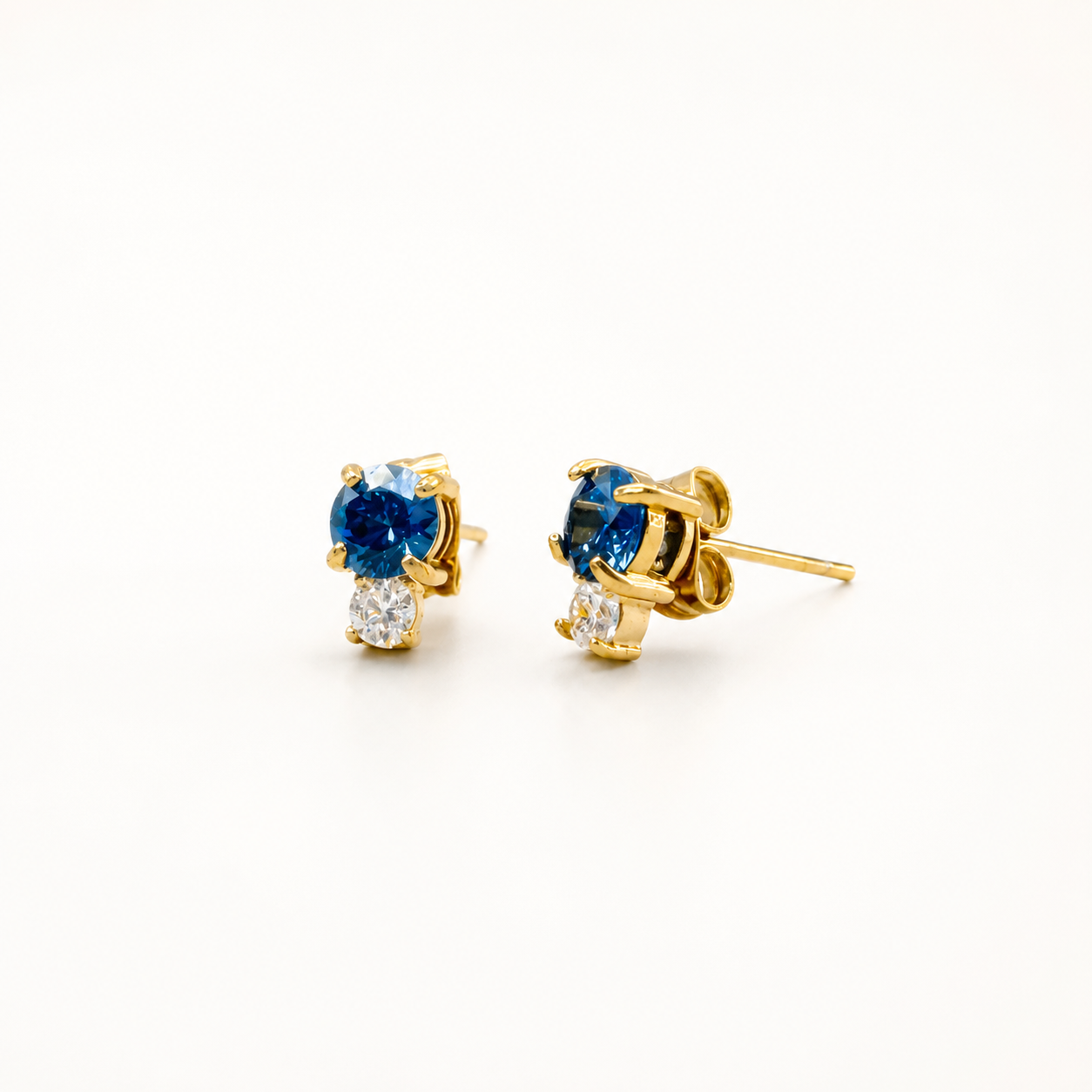 Blu Ohrstecker
